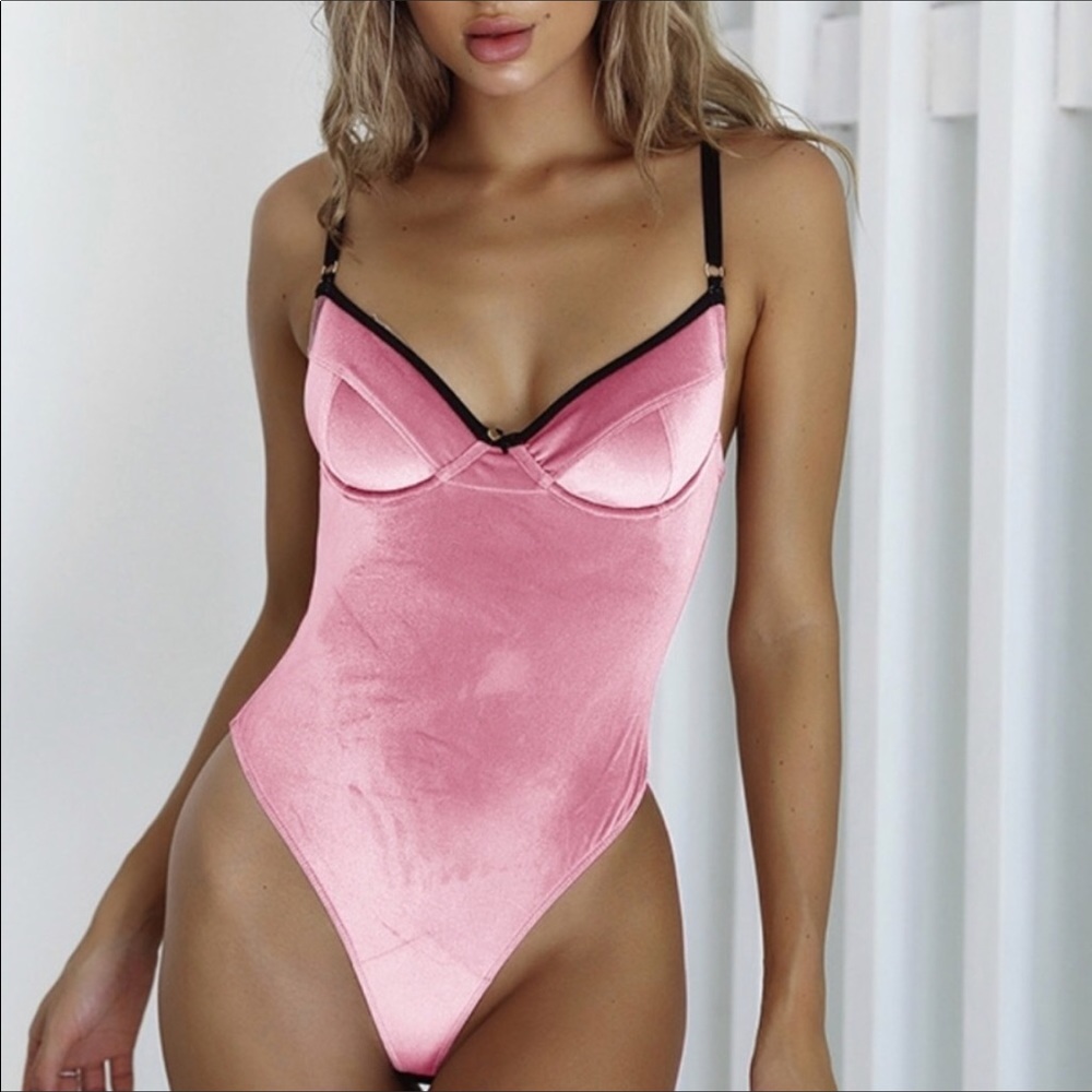 Barbie pink black velvet bodysuit lingerie Pinup long torso tall romper sexy M3